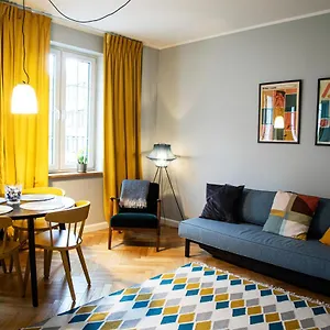 Apartamento Maya's Flats & 40 - Kolodziejska Old Town, Gdansk